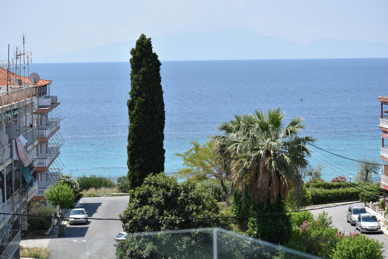 Sea View Luxury Apartment In Nea Kallikratia. Nea Kallikrateia Extérieur photo